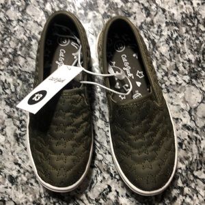 Cat and Jack Green slip ons